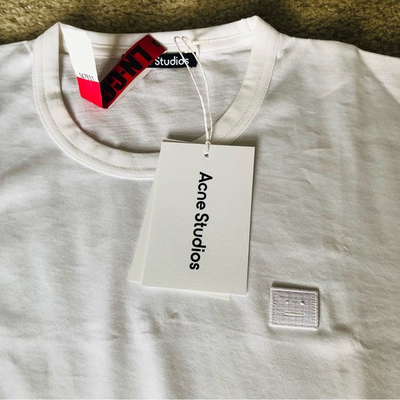 Acne Studios woman white Face-patch cotton jersey T-shirt - Picture 6 of 8